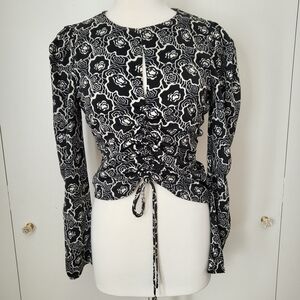 Dao Chloe Dao Boutique Black and White Floral Rouched Front Blouse Med